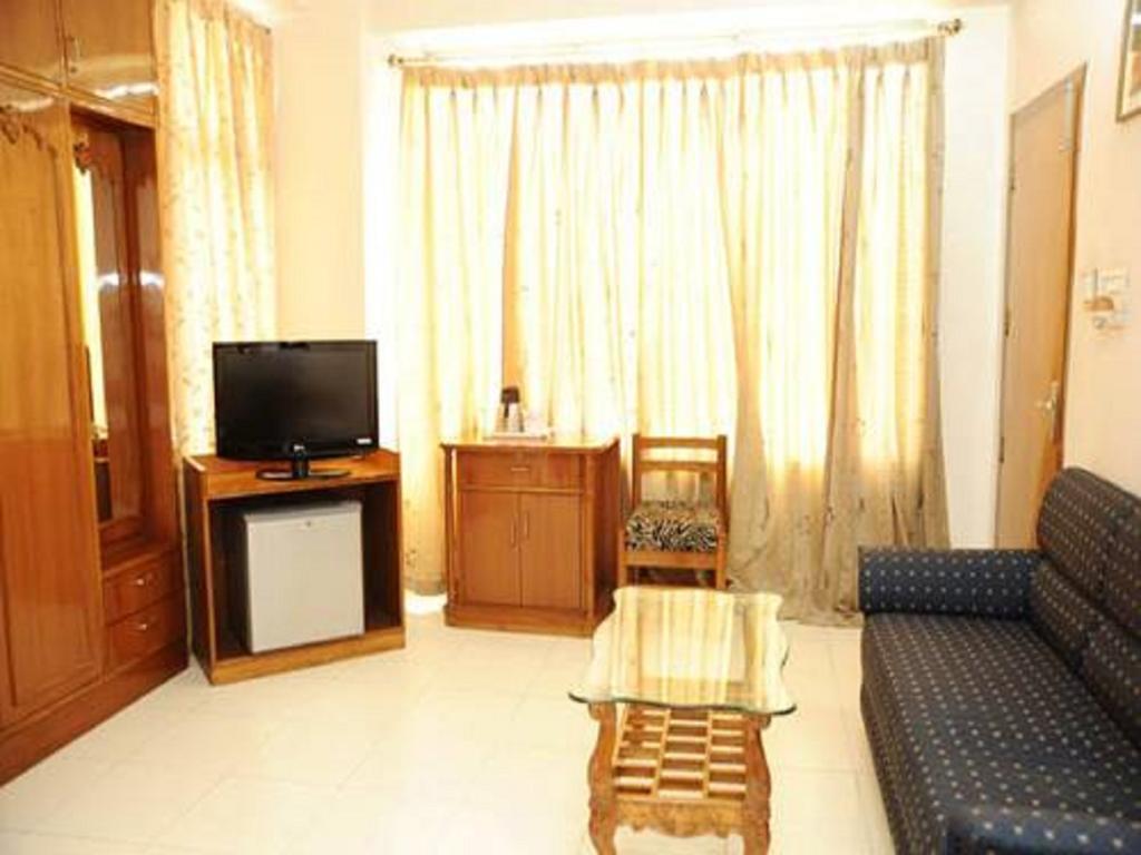 Hotel Rialto Guwahati Zimmer foto
